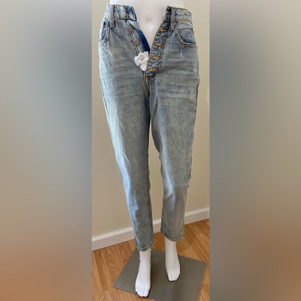 We Wore What Women Danielle Light Vintage High Rise Straight Denim Jean NWT